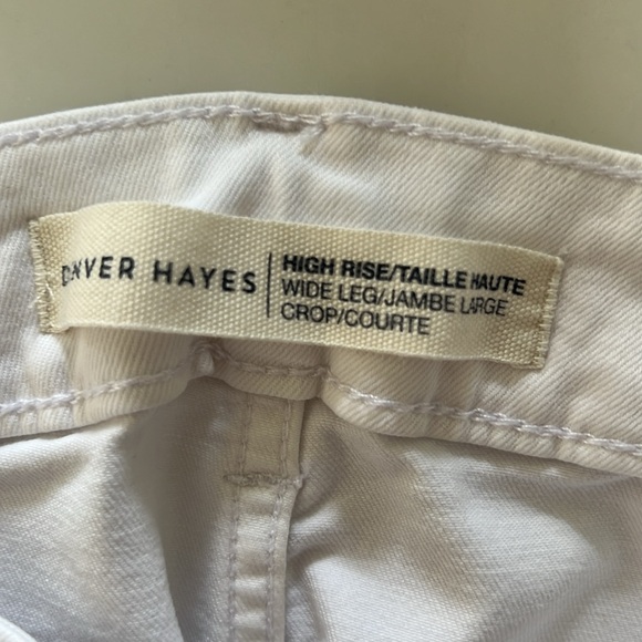 Stretchy white pants. - Picture 8 of 8